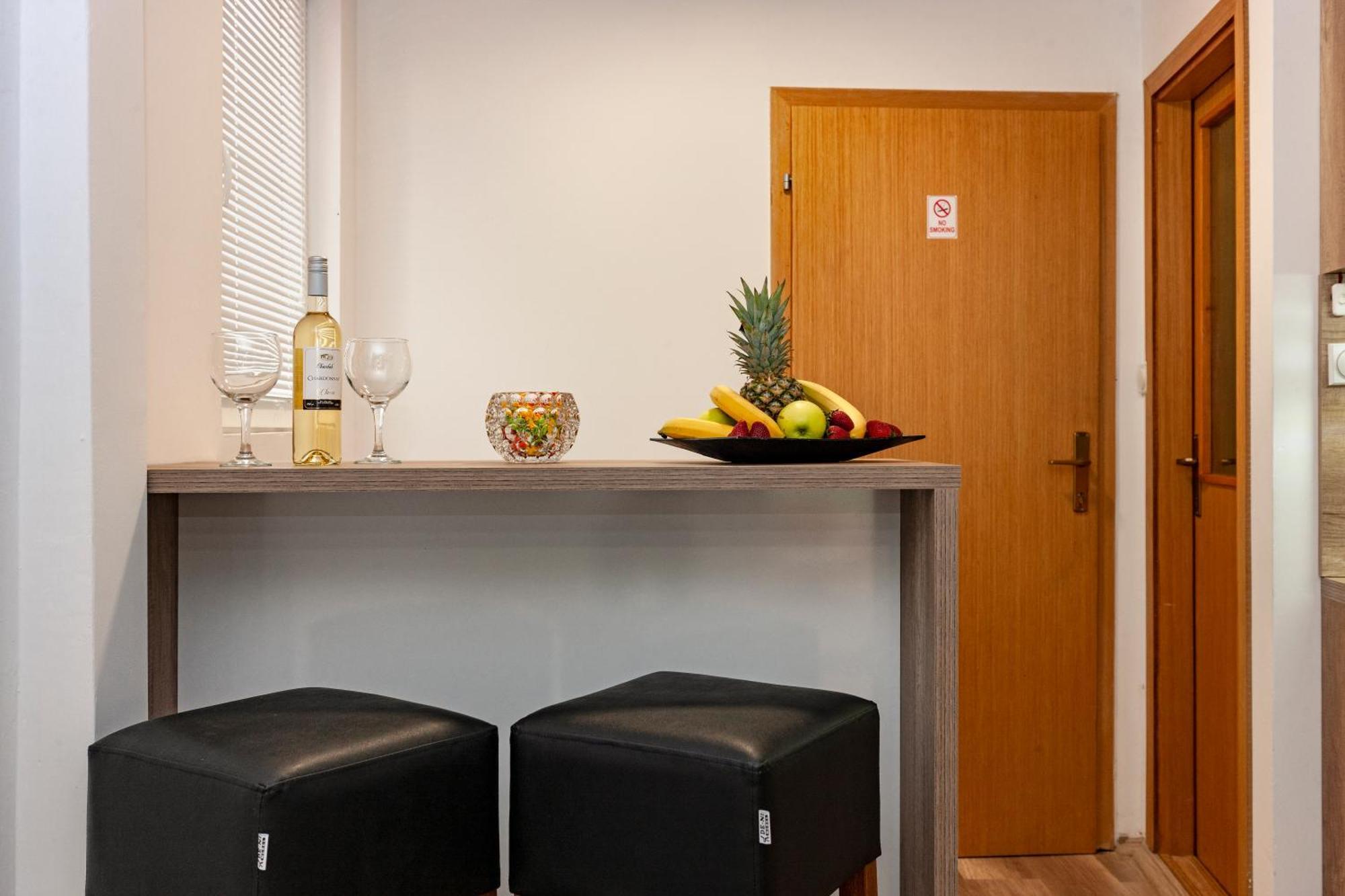 Pearl'S Apartments Ochryda Zewnętrze zdjęcie